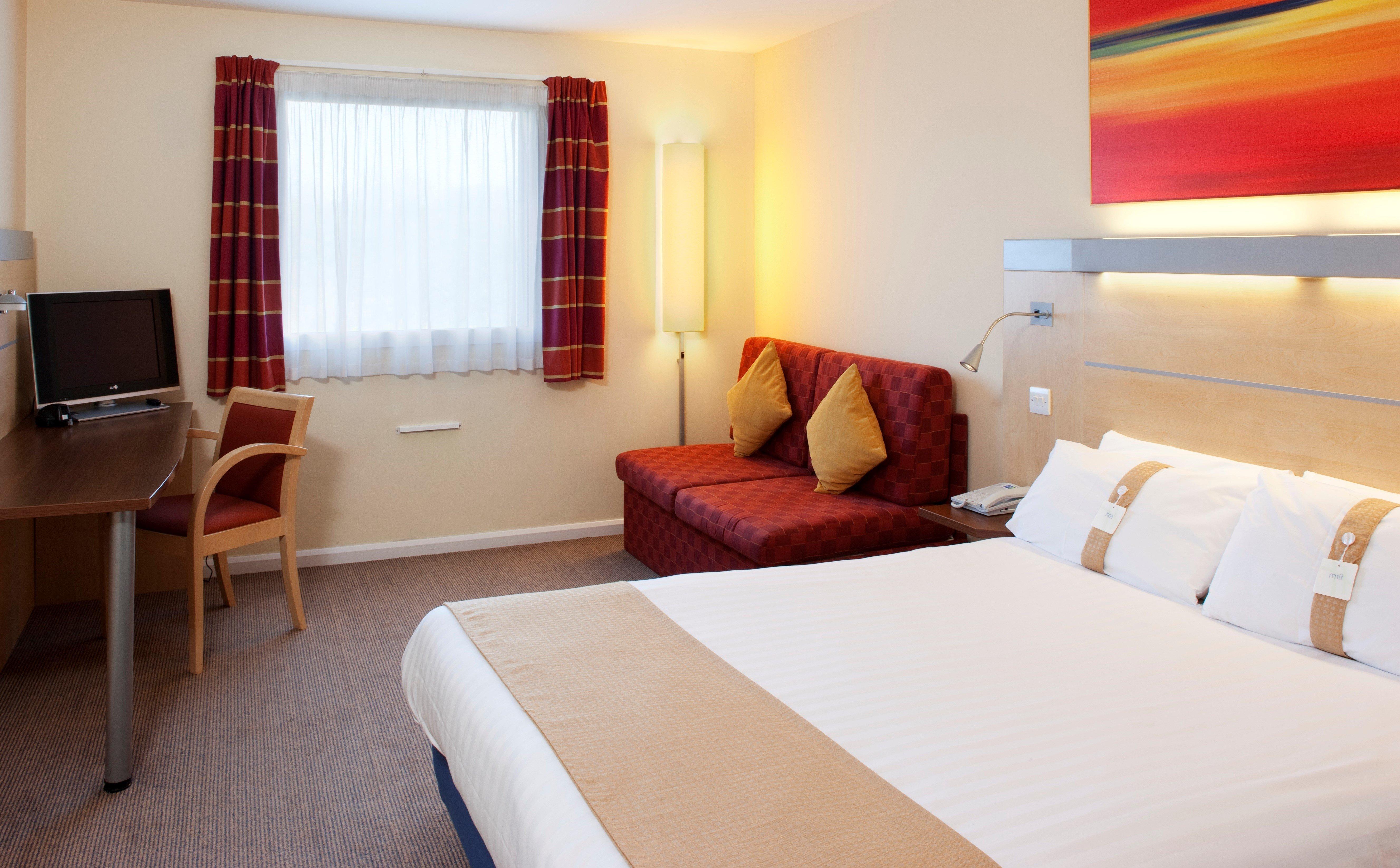 Holiday Inn Express Cardiff Airport, An Ihg Hotel Extérieur photo